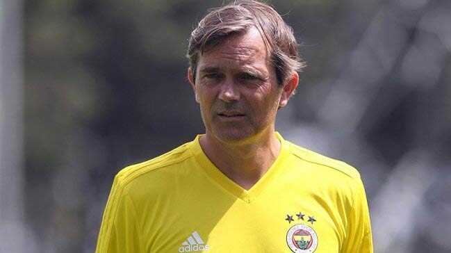 Fenerbah%C3%A7e%E2%80%99de+Cocu%E2%80%99nun+g%C3%B6zdesi+Mehmet+Ekici