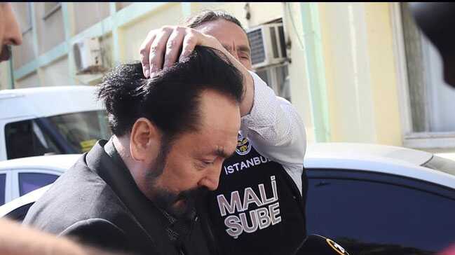 Adnan+Oktar+grubuna+y%C3%B6nelik+operasyonda+yeni+detaylar+ortaya+%C3%A7%C4%B1kt%C4%B1