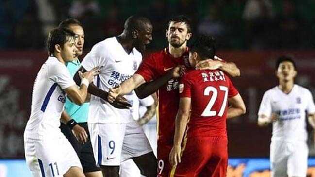 Demba+Ba%E2%80%99ya+y%C3%B6nelik+%C4%B1rk%C3%A7%C4%B1+sald%C4%B1r%C4%B1ya+6+ma%C3%A7+men%21;