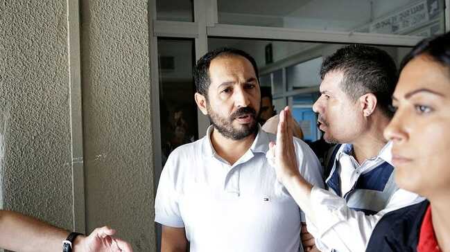 Ak%C4%B1ll%C4%B1+okul+patronu+az%C4%B1l%C4%B1+FET%C3%96%E2%80%99c%C3%BC+%C3%A7%C4%B1kt%C4%B1