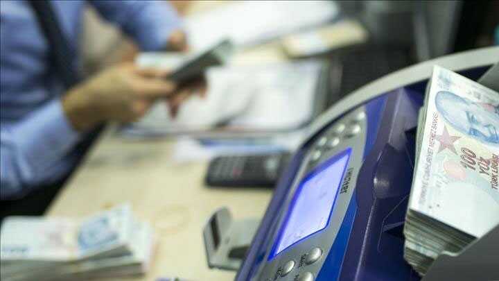 Türk Lirası adil değerinin altında Türk Lirası adil değerinin altında