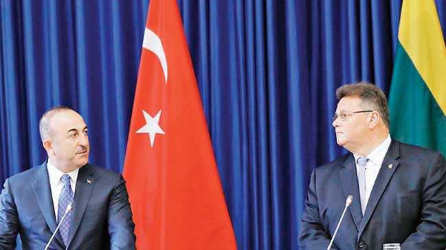 Çavuşoğlundan ABDye: S-400 bizim için bir tercih değil, zorunluluk Çavuşoğlundan ABDye: S-400 bizim için bir tercih değil, zorunluluk