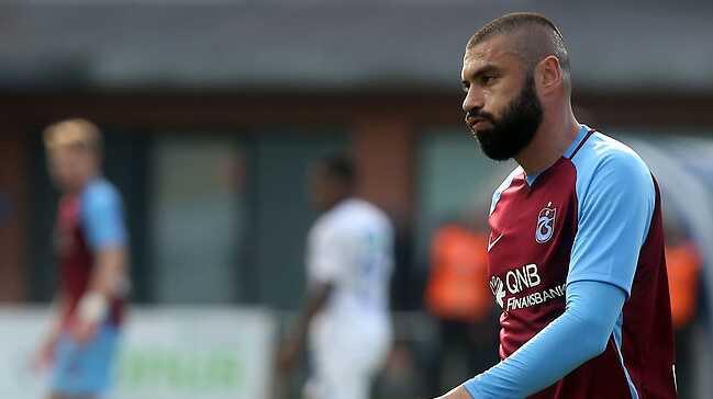 Burak+Y%C4%B1lmaz%E2%80%99dan+%C3%A7ok+konu%C5%9Fulacak+a%C3%A7%C4%B1klamalar:+Beni+Be%C5%9Fikta%C5%9F%E2%80%99a+satm%C4%B1%C5%9Flar