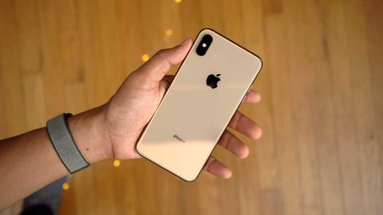 Yeni+iPhone+modellerine+%C3%B6zel+g%C3%BCncelleme%21;