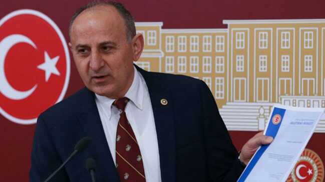 Dursun+%C3%87i%C3%A7ek+ifade+verdi:+O+ba%C5%9Fsavc%C4%B1n%C4%B1n+ismini+vermem