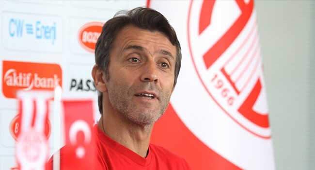 B%C3%BClent+Korkmaz:+En+iyi+teknik+direkt%C3%B6r+Fatih+Terim