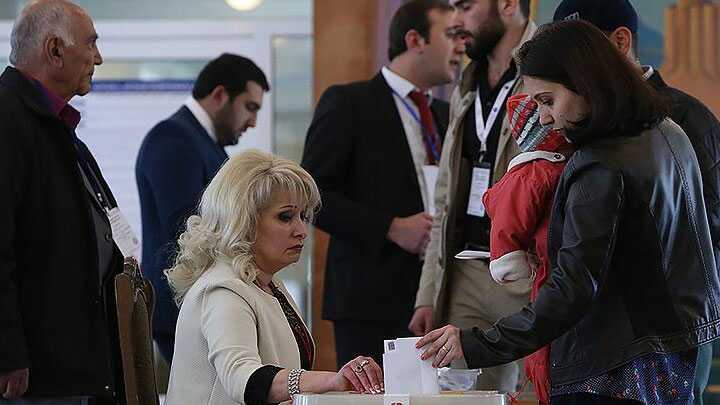 Ermenistan+Ba%C5%9Fbakan%C4%B1%E2%80%99n%C4%B1n+istifa+edece%C4%9Fini+a%C3%A7%C4%B1klamas%C4%B1+erken+se%C3%A7im+tart%C4%B1%C5%9Fmalar%C4%B1n%C4%B1+ba%C5%9Flatt%C4%B1