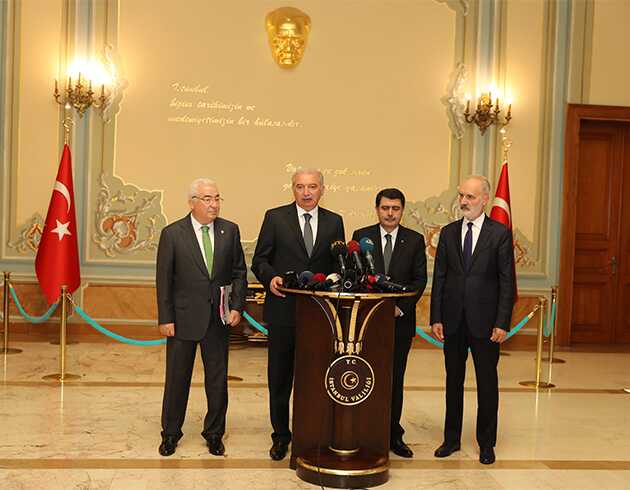 Mevl%C3%BCt+Uysal:+"Halk+Ekmek+Denge+Unsuru+Ekme%C4%9Fe+Zam+Yok"