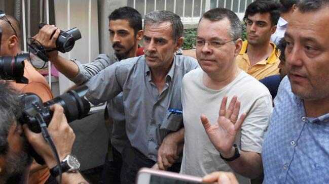 ABD%E2%80%99li+Brunson+3+y%C4%B1l+1+ay+15+g%C3%BCn+hapis+cezas%C4%B1na+%C3%A7arpt%C4%B1r%C4%B1ld%C4%B1,+serbest+b%C4%B1rak%C4%B1ld%C4%B1