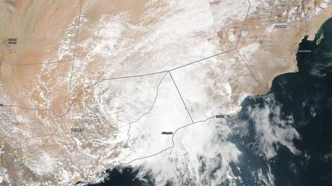 Yemen%E2%80%99de+Luban+Kas%C4%B1rgas%C4%B1+nedeniyle+2+ki%C5%9Fi+%C3%B6ld%C3%BC,+300+aile+tahliye+edildi