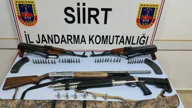 Siirt%E2%80%99te+bir+evde+yap%C4%B1lan+aramada+silah+ve+m%C3%BChimmat+ele+ge%C3%A7irildi