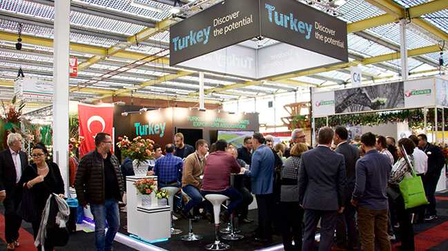 Hollanda%E2%80%99da+d%C3%BCzenlenen+%C3%87i%C3%A7ek%C3%A7ilik+Ticareti+Fuar%C4%B1%E2%80%99nda+T%C3%BCrkiye%E2%80%99nin+stand%C4%B1+b%C3%BCy%C3%BCk+ilgi+g%C3%B6rd%C3%BC