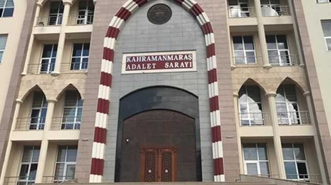 Kahramanmara%C5%9F+Adliyesi%E2%80%99nde+silahl%C4%B1+kavga:+1%E2%80%99i+polis+2+ki%C5%9Fi+g%C3%B6zalt%C4%B1nda