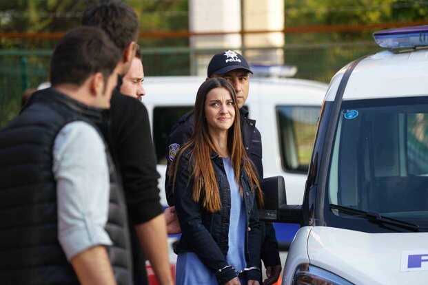 Sen+Anlat+Karadeniz%E2%80%99de+g%C3%B6zalt%C4%B1+%C5%9Foku
