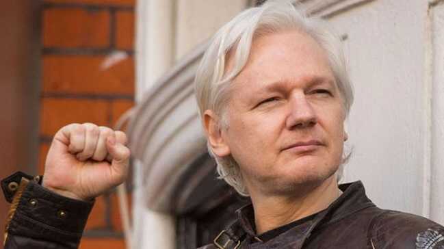 Ekvador+Devlet+Ba%C5%9Fkan%C4%B1+Moreno:+%C4%B0ngiltere,+Assange%E2%80%99a+b%C3%BCy%C3%BCkel%C3%A7ilikten+ayr%C4%B1labilece%C4%9Fi+garantisini+verdi
