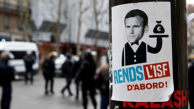 Macron:+Sosyal+medya+demokrasiler+i%C3%A7in+zehir