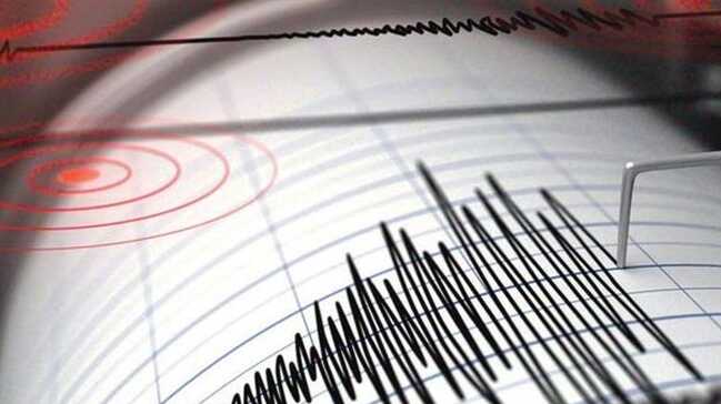 Ege Denizinde 5.4 büyüklüğünde deprem Ege Denizinde 5.4 büyüklüğünde deprem