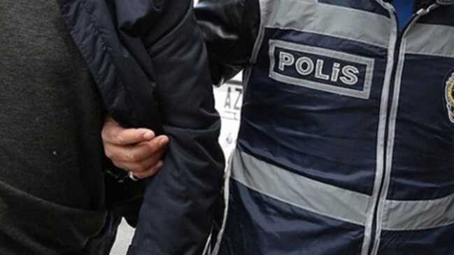 Sivas%E2%80%99ta+ceza+yaz%C4%B1lan+s%C3%BCr%C3%BCc%C3%BC,+sosyal+medyadan+polise+hakaret+edince+tutukland%C4%B1