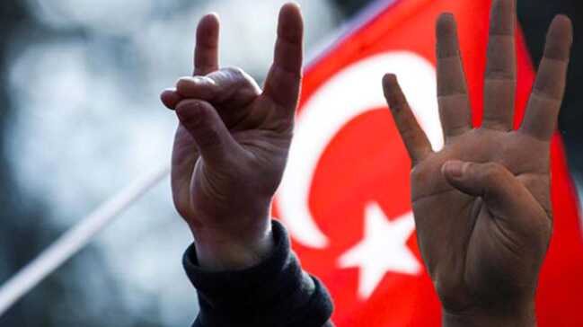 Avusturya%E2%80%99da+Rabia+ve+Bozkurt+sembollerinin+yasaklanmas%C4%B1na+tepki+g%C3%B6sterildi