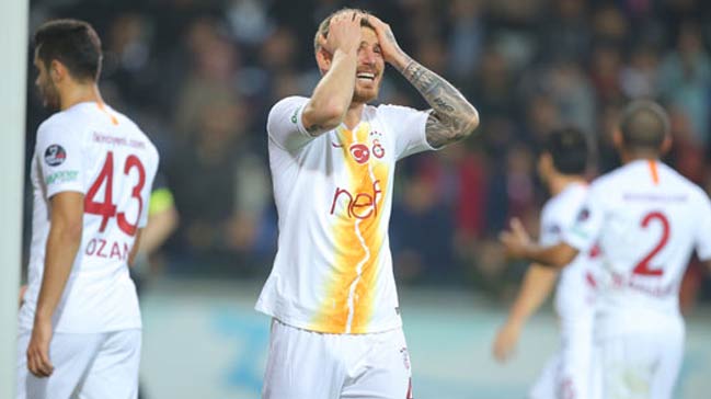 Galatasaray deplasmanda 'büyük' maç kazanamıyor