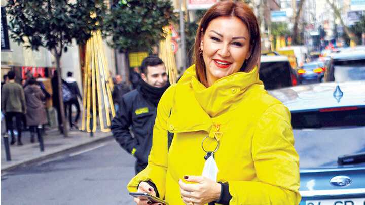 M%C3%BCsait+de%C4%9Filim%21;