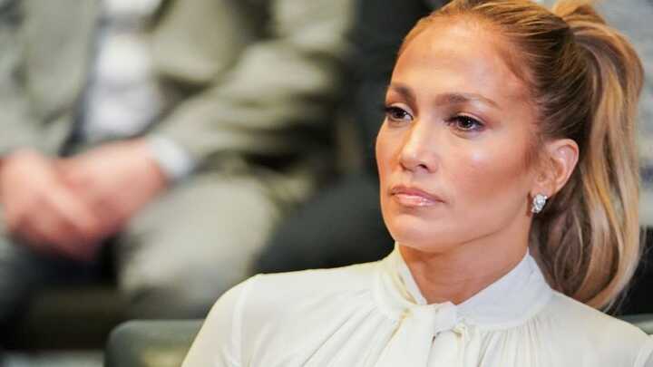 Jennifer+Lopez%E2%80%99den+iki+T%C3%BCrk+isme+takip