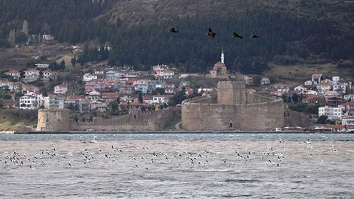 %C3%87anakkale+Bo%C4%9Faz%C4%B1%E2%80%99n%C4%B1n+rengi+de%C4%9Fi%C5%9Fti%21;%21;