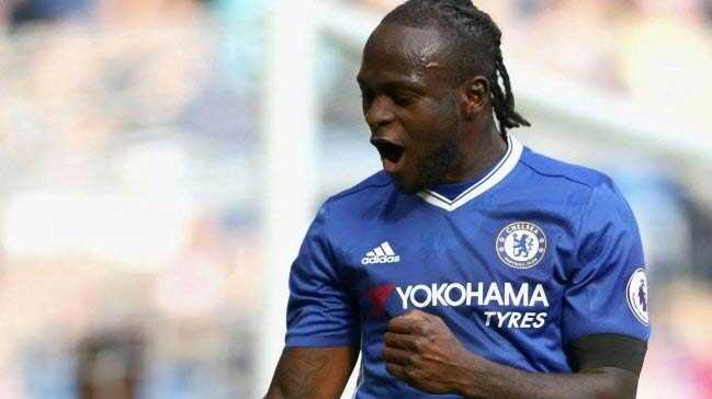 Chelsea%E2%80%99nin+y%C4%B1ld%C4%B1z+futbolcusu+Victor+Moses,+Emenike%E2%80%99den+Fenerbah%C3%A7e+i%C3%A7in+bilgi+ald%C4%B1