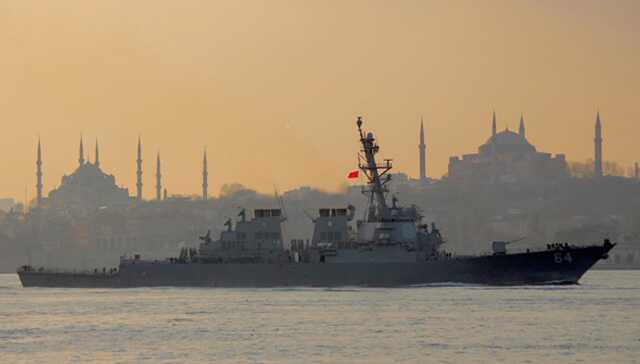ABD%E2%80%99nin+sava%C5%9F+gemisi+%C4%B0stanbul+Bo%C4%9Faz%C4%B1%E2%80%99ndan+ge%C3%A7ti++