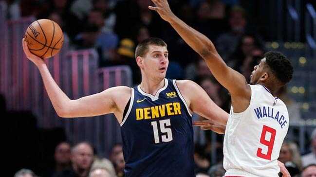 Nikola+Jokic%E2%80%99in+%E2%80%99triple+double%E2%80%99%C4%B1+galibiyeti+getirdi%21;