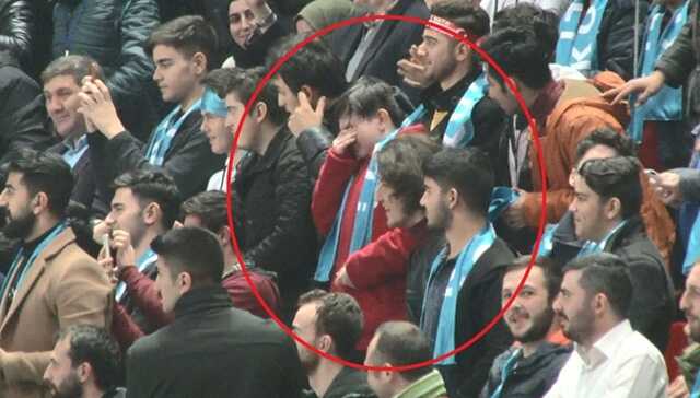 Ba%C5%9Fkan+Erdo%C4%9Fan%E2%80%99a+seslenen+13+ya%C5%9F%C4%B1ndaki+%C3%A7ocuk+g%C3%B6z+ya%C5%9Flar%C4%B1na+bo%C4%9Fuldu