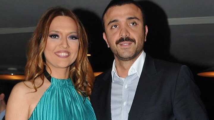 Demet+Akal%C4%B1n,+Okan+Kurt+ayr%C4%B1ld%C4%B1+m%C4%B1:+%C4%B0lk+a%C3%A7%C4%B1klama+geldi%21;