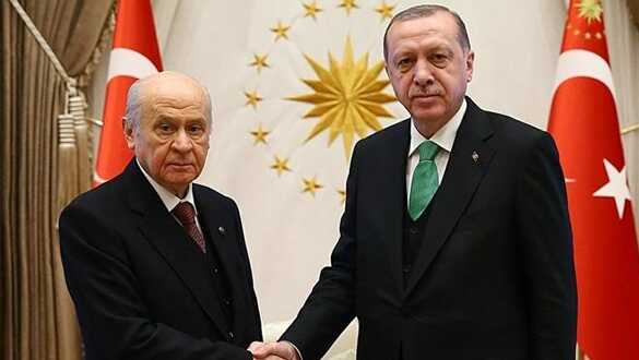 Ba%C5%9Fkan+Erdo%C4%9Fan,+MHP+lideri+Bah%C3%A7eli+g%C3%B6r%C3%BC%C5%9Fmesi+sona+erdi