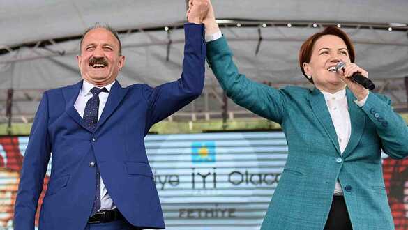 Fethiye+Belediye+Ba%C5%9Fkan%C4%B1+Beh%C3%A7et+Saatc%C4%B1+partisinden+istifa+etti